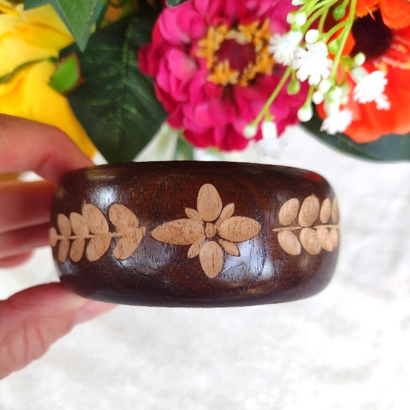 Jewelry - Hand Carved Wooden Bangle Bracelet